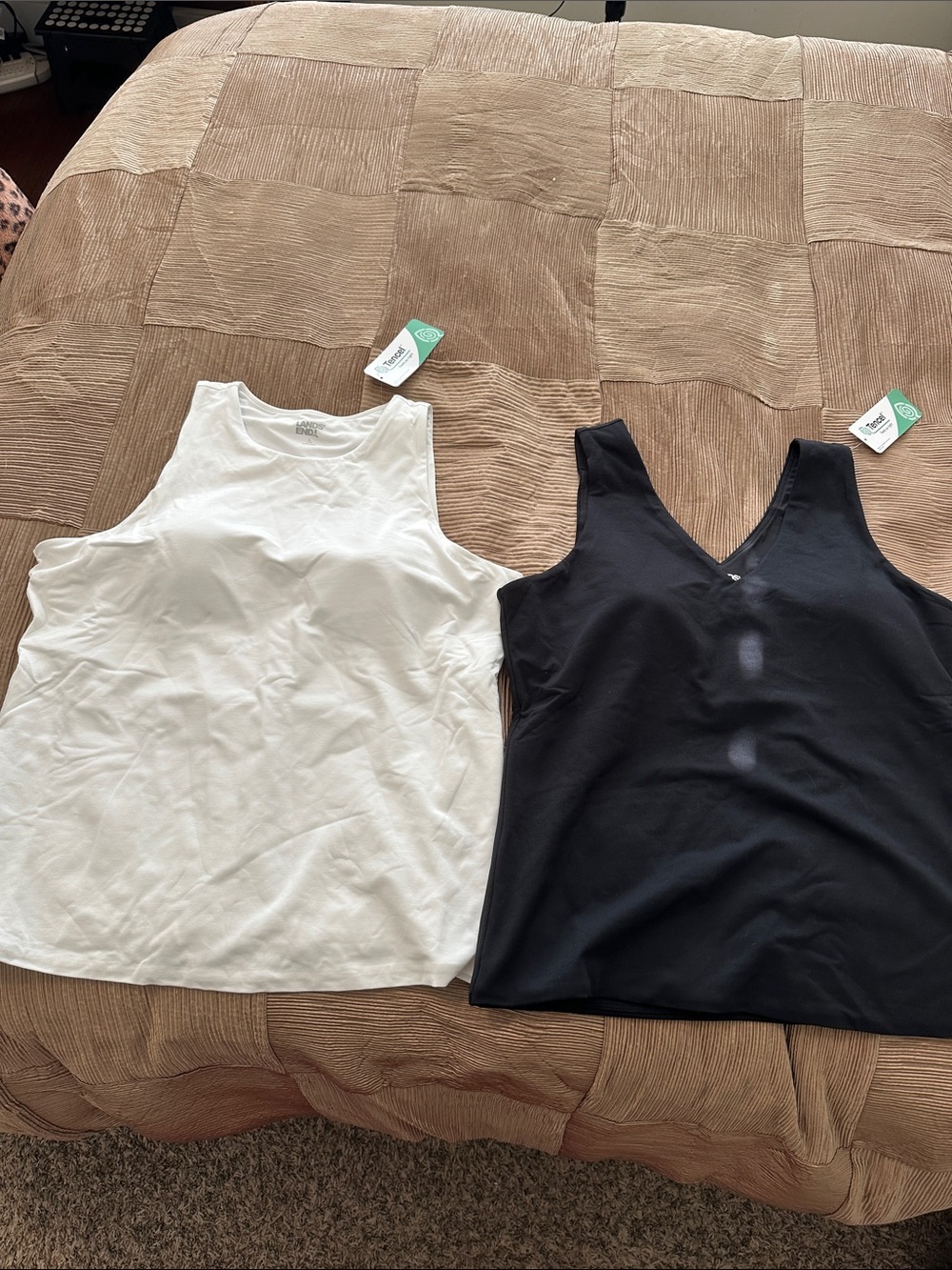 NWT Lands' End Women's Tank Tops Set of 2